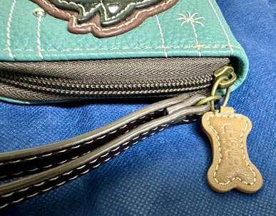 zipper pull zipper pull